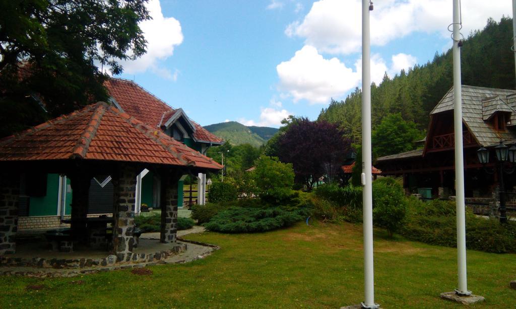 Planinska Kuca Mokra Gora Exterior foto